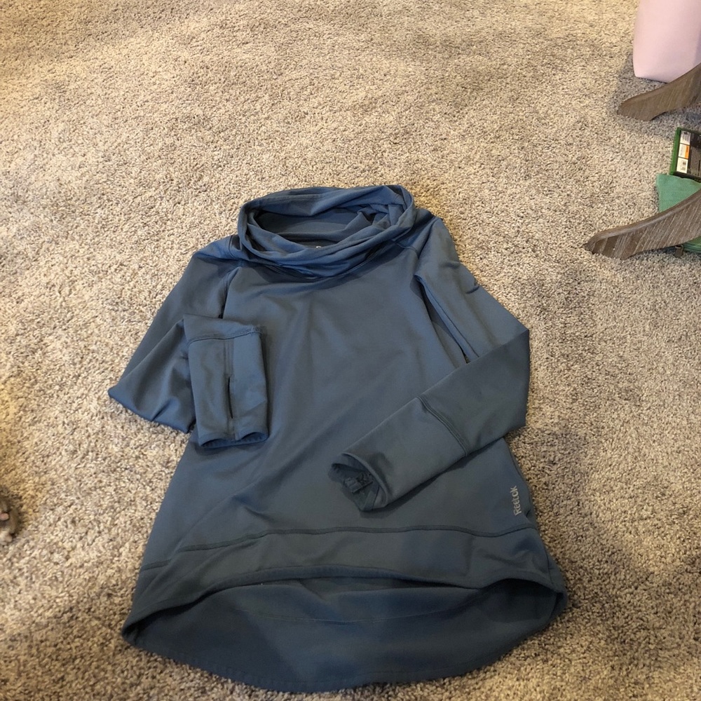 Athletic sweater